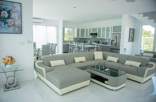 Long Bay Villa | Marvellous 3 Bedrooms Villa with Private Swimming Pool