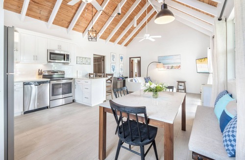 Venetian Road Settlement Cottage | Ocean View Cottage Private Pool & Peaceful Retreat