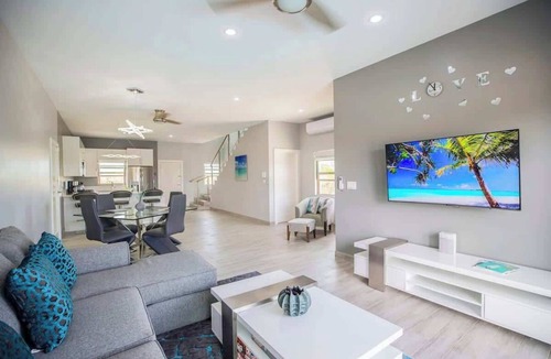 Long Bay House | Ocean View Balconies w/Private Pool & Near Beach