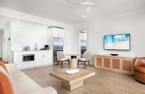 Grace Bay Resort | Oceanfront 2BR on Grace Bay at Alexandra Resort 2nd Floor