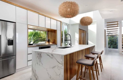 Leeward Settlement Villa | Oceanfront Villa with Private Pool & Spectacular