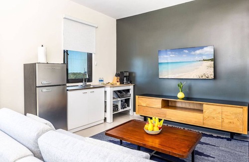 Long Bay Apartment | Onyx@Long Bay Retreat-Luxury Stay near Grace Bay