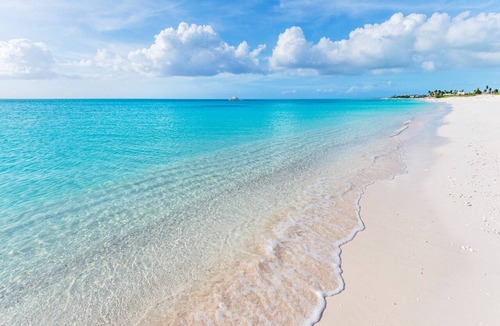 Leeward Settlement Villa | Perroquet Villa Family Villa near Leeward Beach
