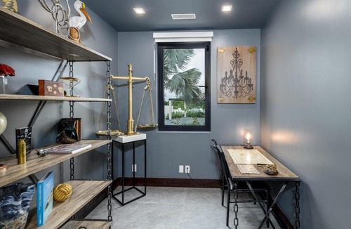 Leeward Settlement Apartment | Pestica Villa Private Pool