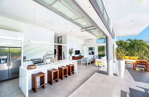 Long Bay Hills Villa | Premier Seaside Villa with Pool at White Villas (7