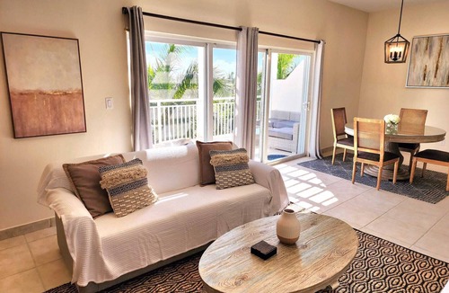 Grace Bay Condo | PRIME LOCATION on Grace Bay! The Plaza at Ocean Club West