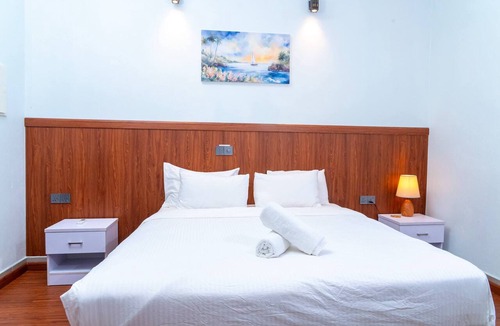 Thulusdhoo Island House | Samaik Cottage