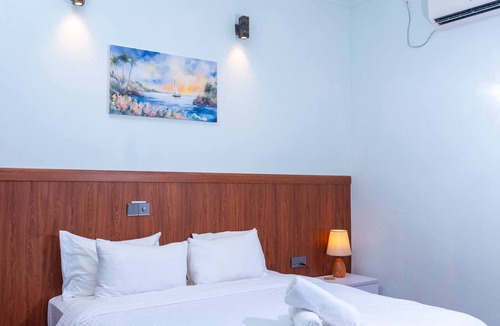 Thulusdhoo Island House | Samaik Cottage