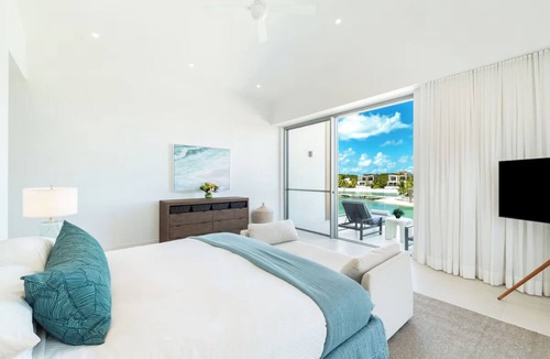 Juba Sound Hotel | sland Villa with Private Pool, Outdoor Dining & Relaxing Spa