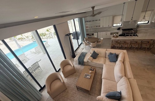 Sandy Point Villa | Spectacular Beachfront Ultra Luxury Villa Stella Maris-Introductory Sale!