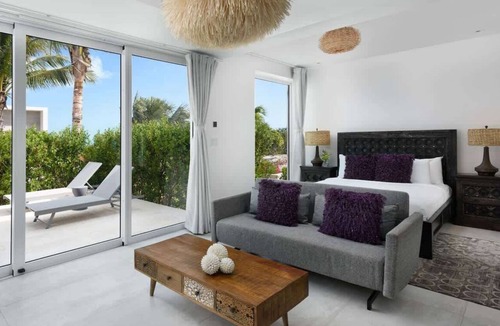 Leeward Settlement Apartment | Studio w/Private Plunge Pool