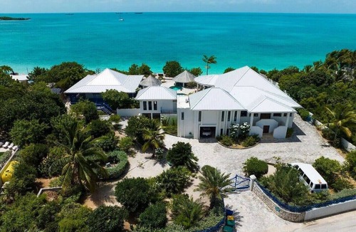 Ocean Point House | Stunning Jewel Estates Turks & Caicos
