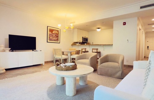 Leeward Settlement Condo | Stylish 1-bedroom condo in fabulous Leeward Settlement. Sleeps 4