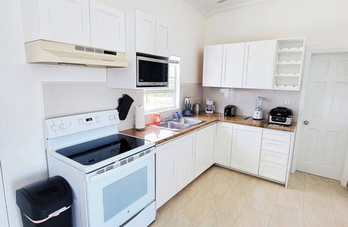 Ocean Point Cottage | Swan cottages #6 1 BR/Waterfront