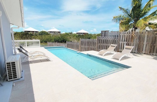 Ocean Point Cottage | Swan cottages #6 1 BR/Waterfront