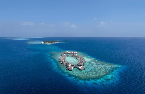 Meradhoo Resort | The Halcyon Private Isles Maldives, Autograph Collection