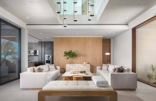 Leeward Settlement Villa | The Point