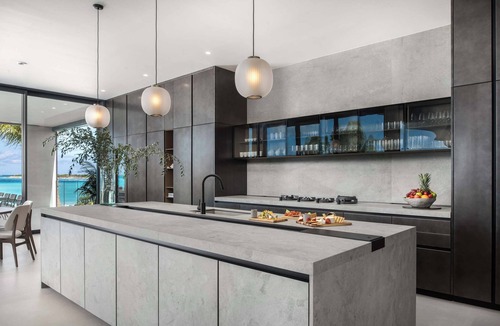 Leeward Settlement Villa | The Point