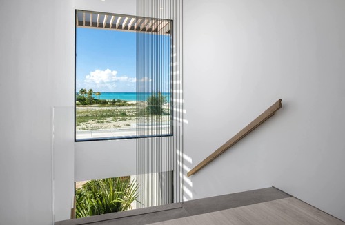 Leeward Settlement Villa | The Point