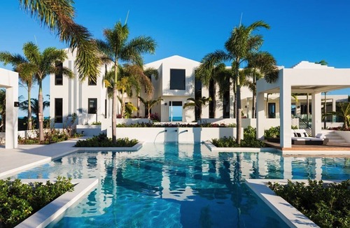 Long Bay Hills Villa | Triton Luxury Villa | Luxurious 12 bedroom beach villa on Long Bay Beach