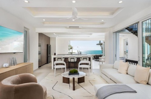 Long Bay Villa | Villa 1 Blue Lagoon 4 Br