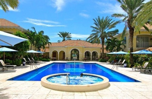 Grace Bay Condo | Villa 102: 1st Floor, 2 Bedrooms, 2 Baths, Ocean Front Villa Sleeps 4-5