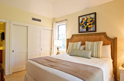 Grace Bay Condo | Villa 502: Book October & November Now And Save 15%!