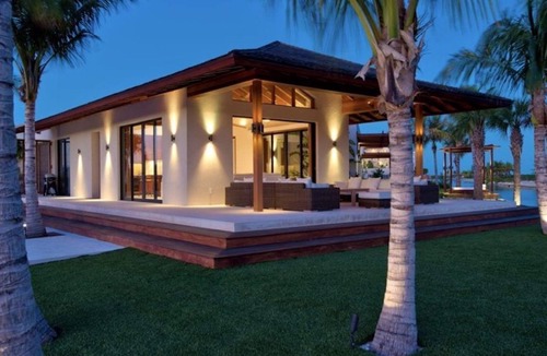 Leeward Settlement House | Villa - Canal Front - Large Sun Deck- Outdoor Lounge/Covered Veranda