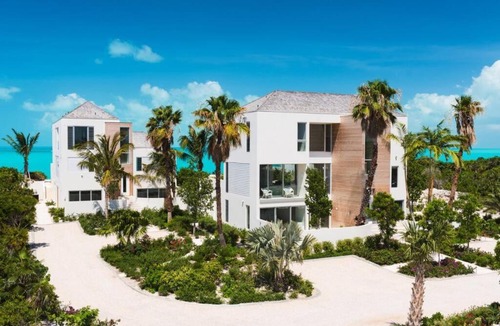 Long Bay Hills Villa | Villa Eos - Long bay Beach