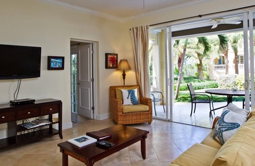Grace Bay Condo | Villa Renaissance 502: First Floor Deluxe 2 Bed, Pool/Garden View-sleeps 4-5