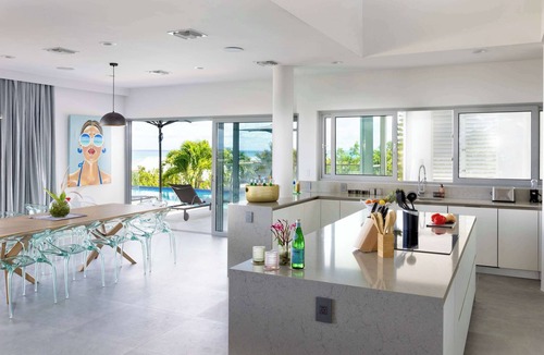 Blue Mountain Villa | Villa Skyline · Award-Winning · Luxury · Concierge