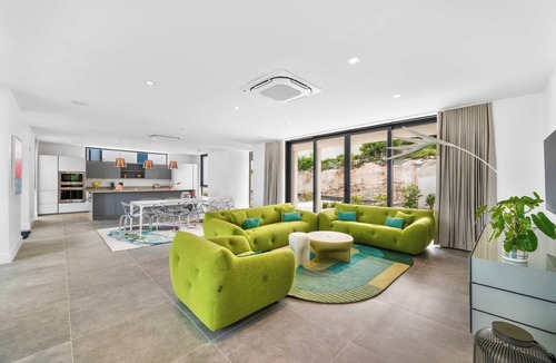 Blue Mountain Villa | Villa Venus · Award-Winning · Pool · Concierge