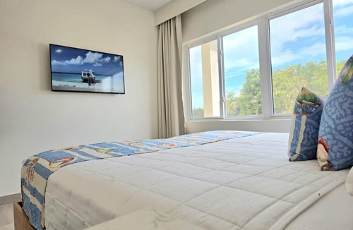 Ocean Point Villa | Villas in Providenciales, TKCA, Turks and Caicos Islands