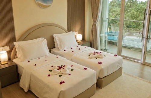Dhidhdhoo House | Waterside Maldives