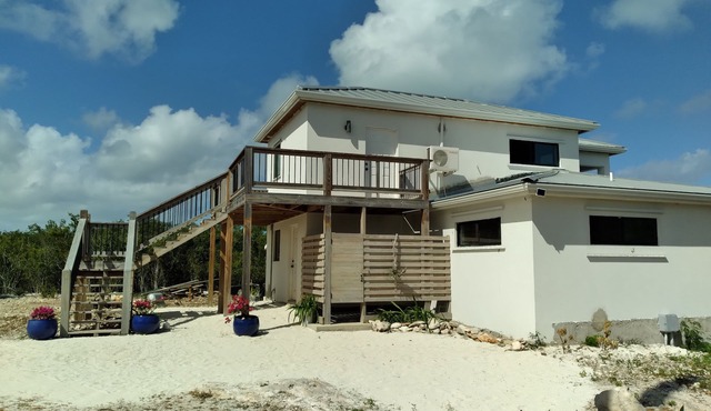 22 Seabreeze - Sitting high on the ridge! in Bambarra