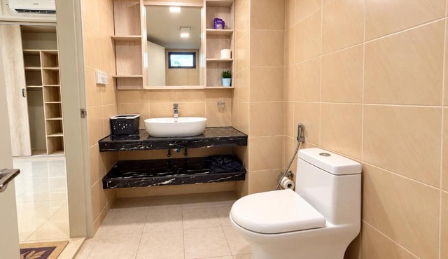3 bedroom Ultra-Luxury Escape with Pool & Gym in Hulhumale
