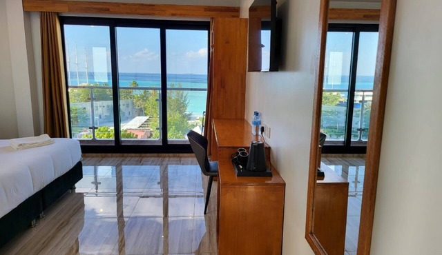 AIMI Beach Hotel in Gulhi