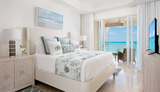 Beautifully Appointed Oceanfront Condos! Life Doesn't Get Any Better! in Providenciales