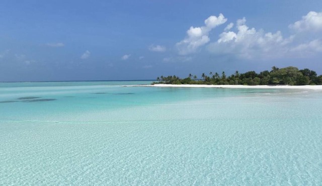 Chic 6-bedroom Chalet in Goidhoo, Baa Attol in Goidhoo