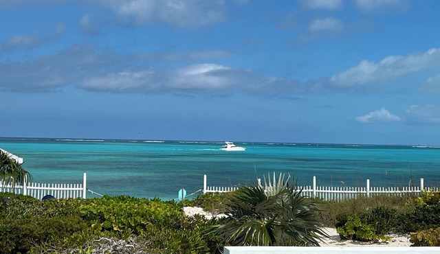 GRACE BAY BEACH VILLA WITH POOL ! FABULOUS VIEWS FROM EVERYWHERE! in Grace Bay