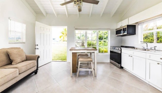 Lagoon Home with Beach Access & Bikes Included in Bottle Creek