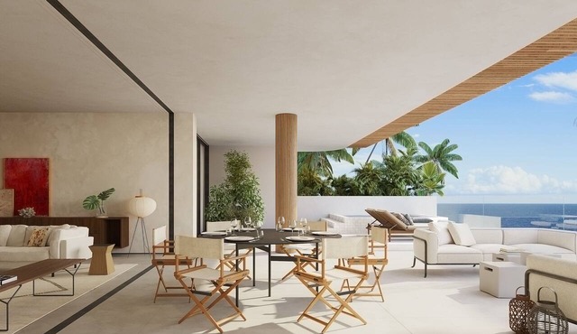 Luxury Sky Villa | Outdoor Pool | Oceanfront Family Getaway in Long Bay Hills
