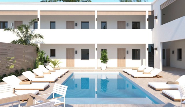 New SEASCAPE SUITES, Providenciales, Chic, Wifi, AC, Pool, Beach, Dining access in Providenciales
