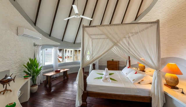 Nika Island Resort & Spa in Kudafolhudhoo