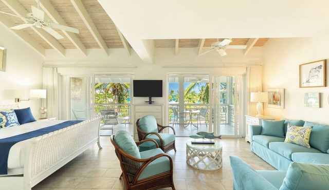 Ocean Club West, Grace Bay Beach in Providenciales