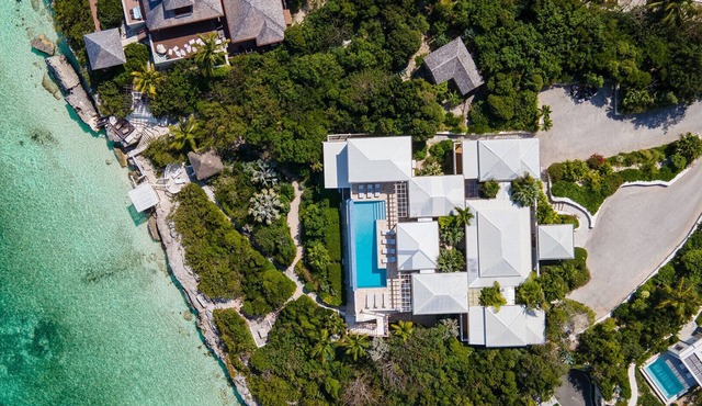 Reef Tides Beach House Available as either a two-, three- or four-bedroom villa, priced accordingly. in Blue Mountain