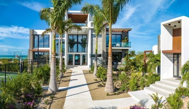 Solara 5BR in Long Bay Hills