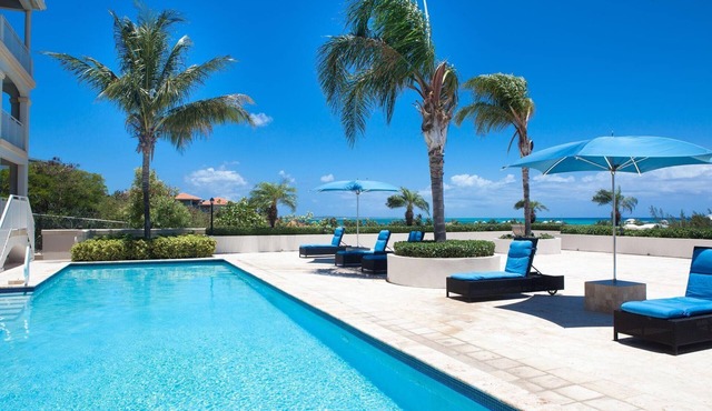Spacious Beach Studio - Minutes from Grace Bay in The Bight Settlement