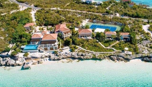 Stunning Jewel Estates Turks & Caicos in Providenciales