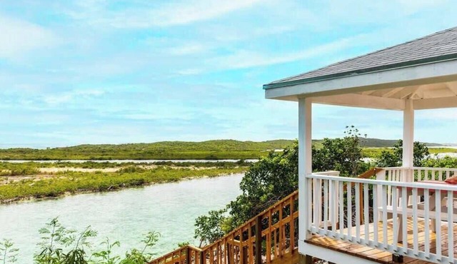 Sunset Cottage with Private Dock on Chalk Sound in Providenciales